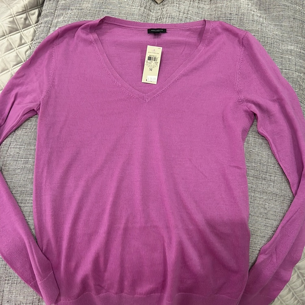 Ann Taylor lightweight sweater